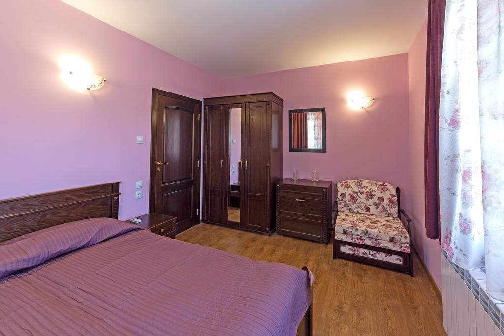 Complex Rayuvski Han Rayuvtsi Bagian luar foto