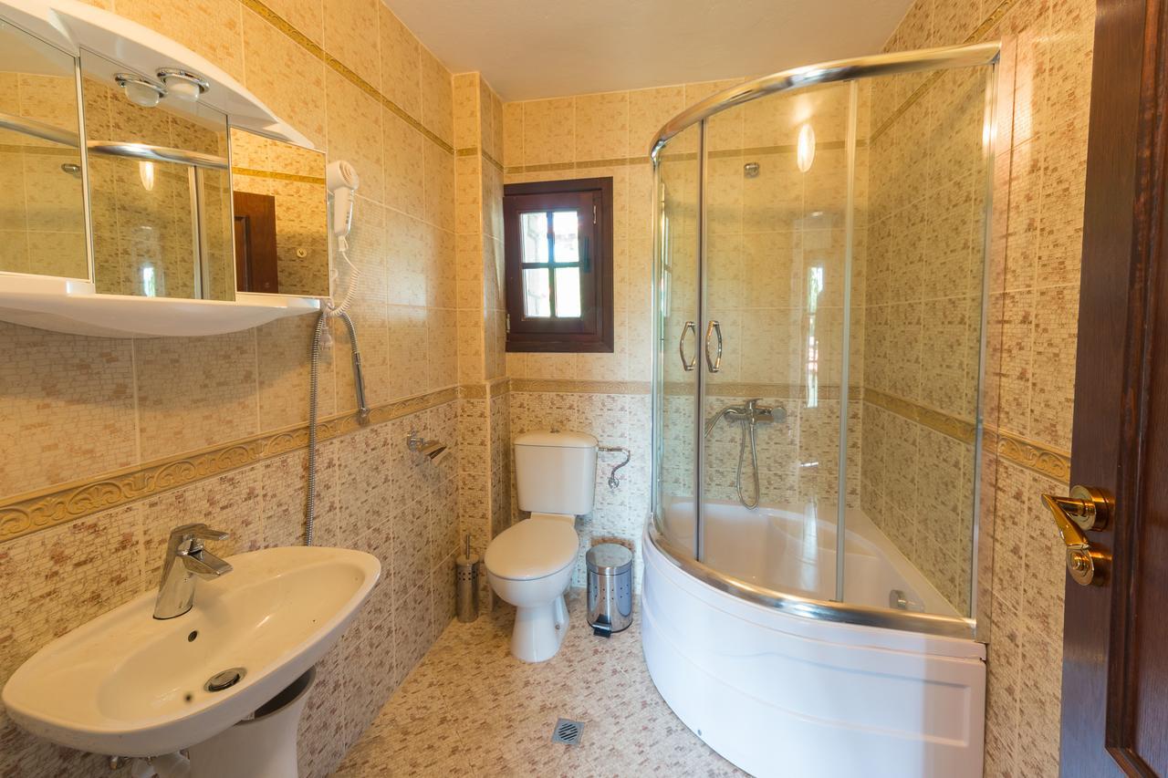 Complex Rayuvski Han Rayuvtsi Bagian luar foto